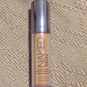 Naked skin foundation